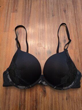 Maidenform Black Convertible Bra 34B Lace Trim Racerback